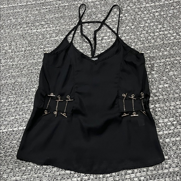 Charlotte Russe | Tank Top With Peekaboo Chains - Picture 1 of 7